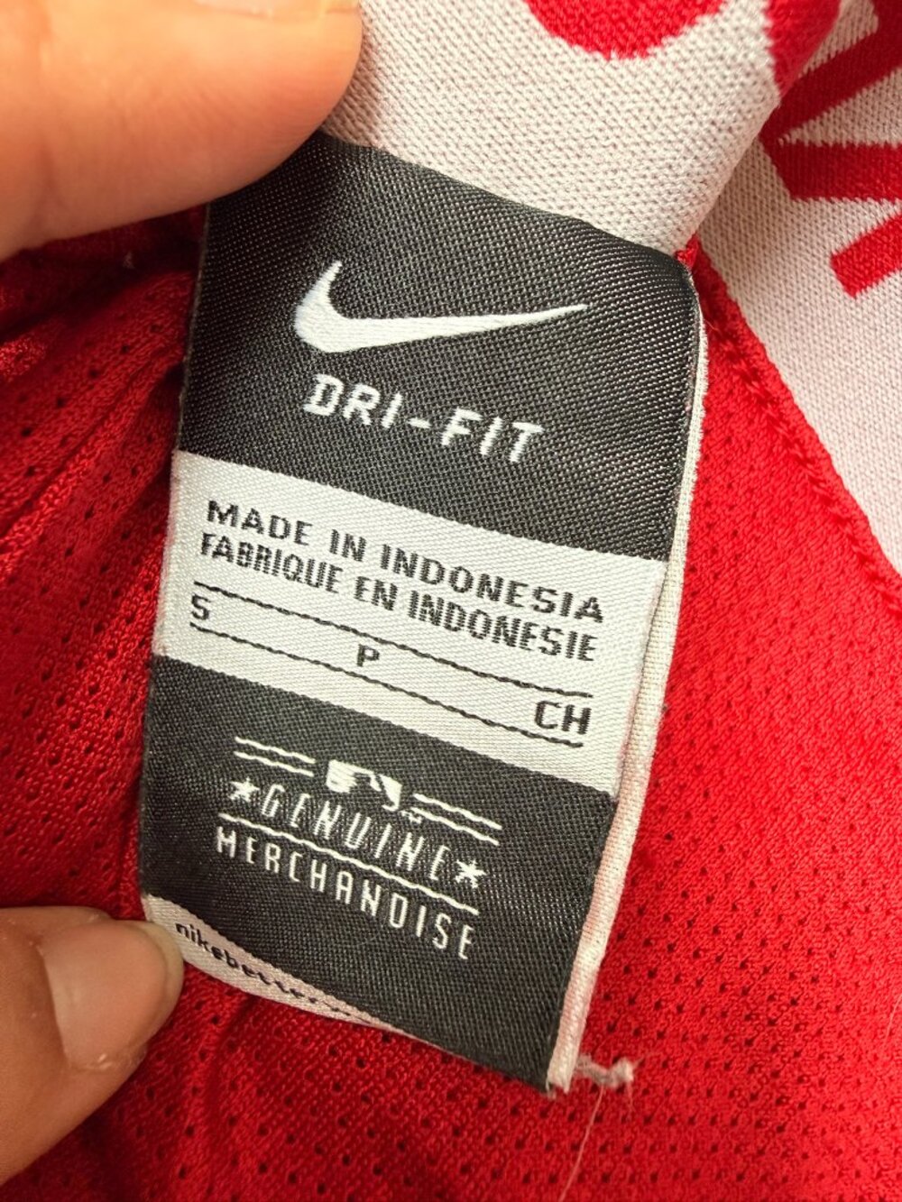 Nike Cincinnati Reds Dri-FIT Mesh Athletic Shorts Women's Small Red MLB - Picture 7 of 9